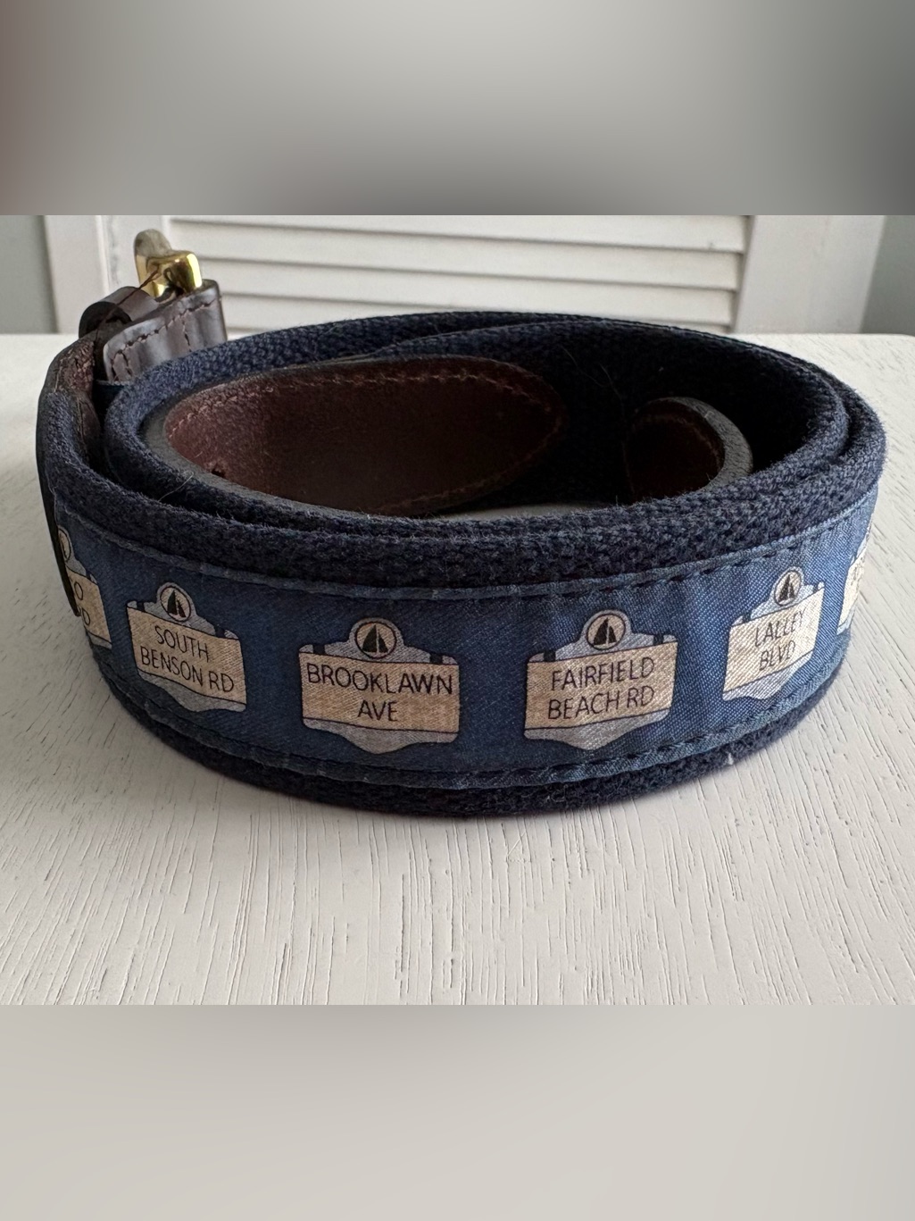 Vineyard Vines Navy Blue Fairfield Ct Boys Web Belt Brass Buckle Rare